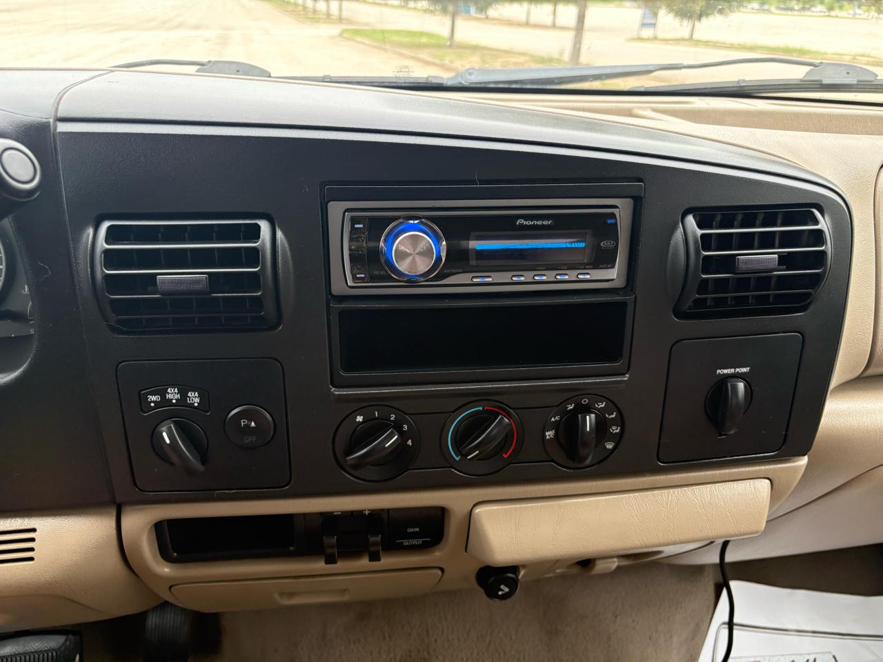 Ford Super Duty F-250  2006