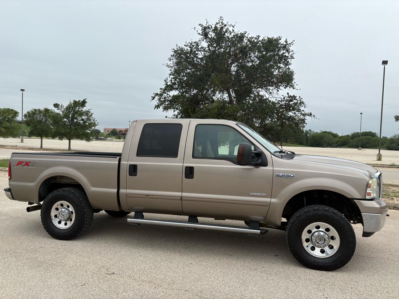 Ford Super Duty F-250  2006