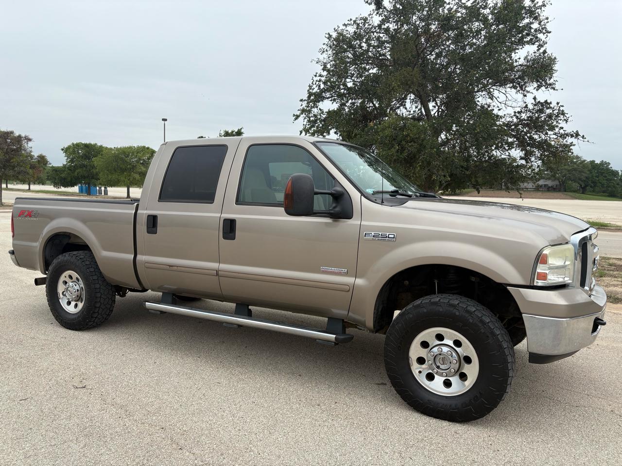 Ford Super Duty F-250  2006