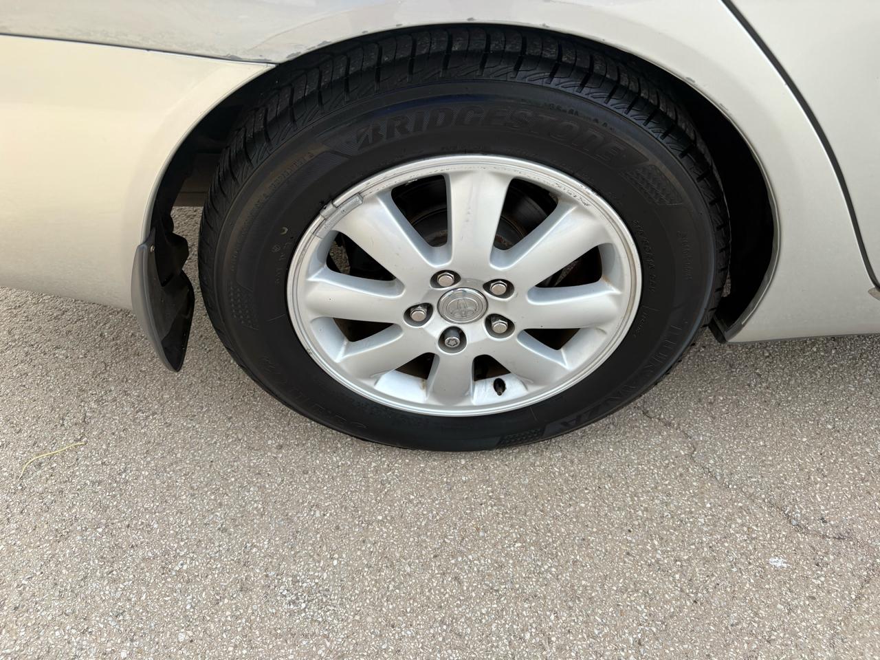 Toyota Camry 4dr Sdn XLE Auto (Natl) 2003