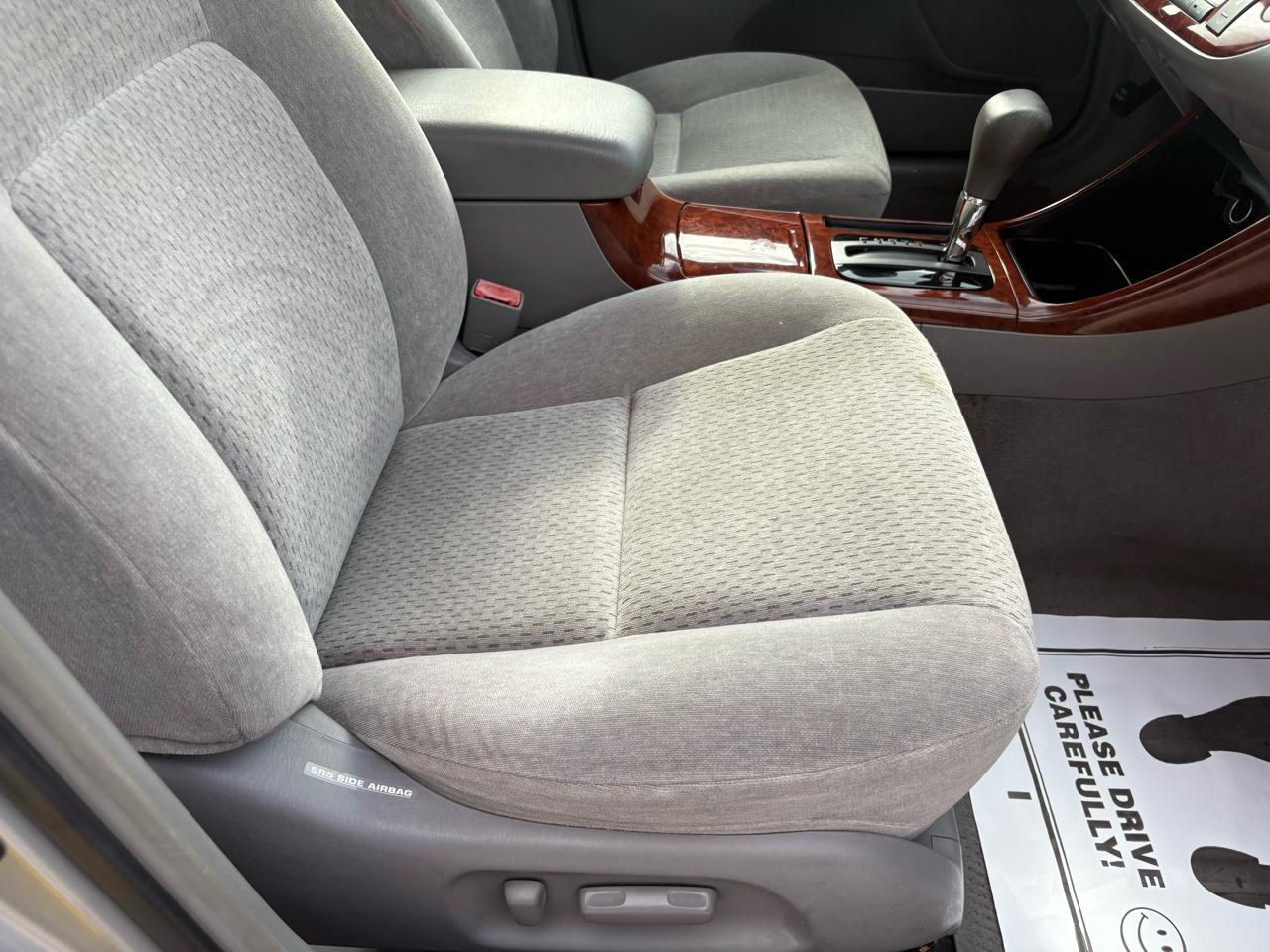Toyota Camry 4dr Sdn XLE Auto (Natl) 2003