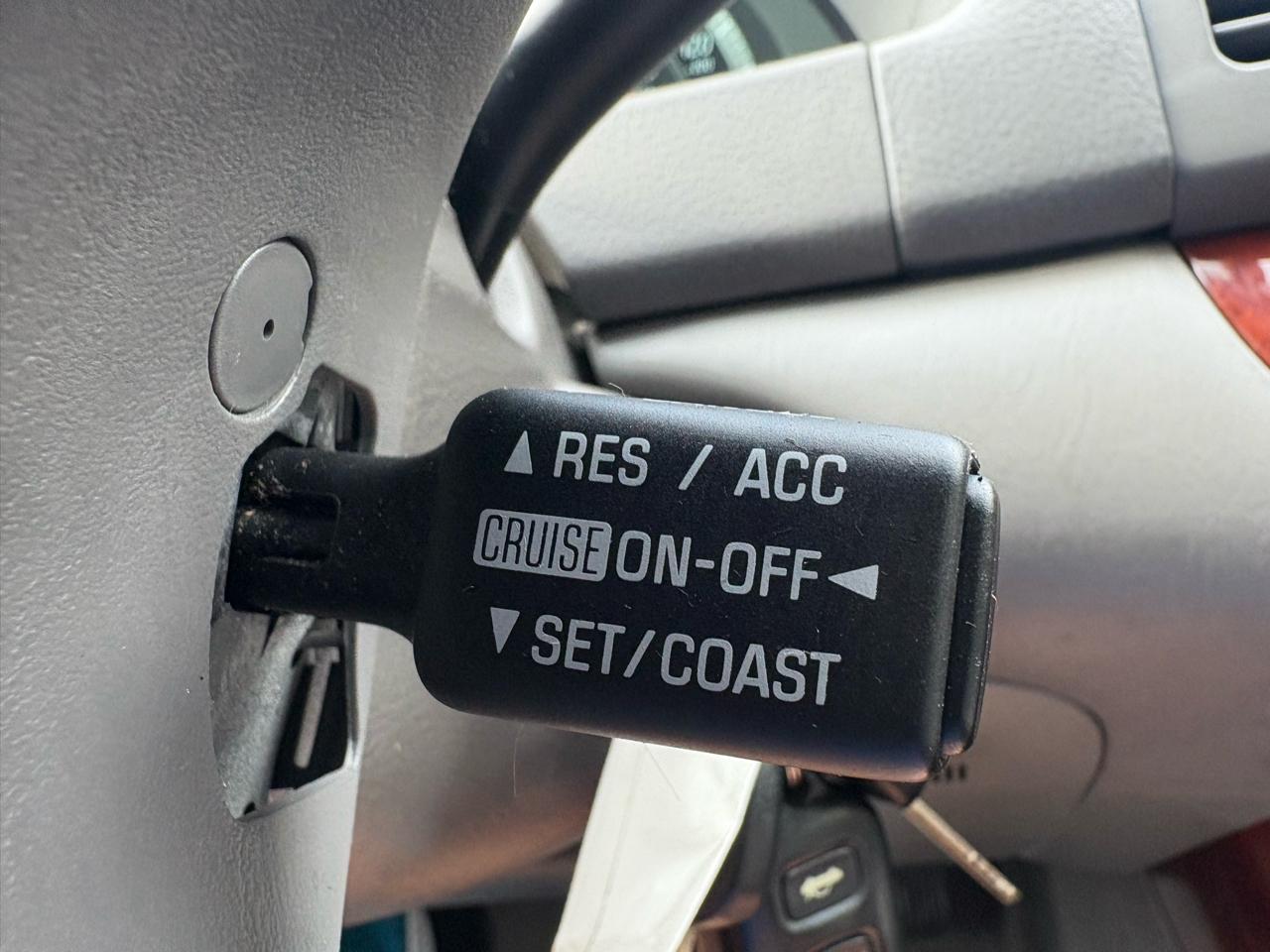 Toyota Camry 4dr Sdn XLE Auto (Natl) 2003