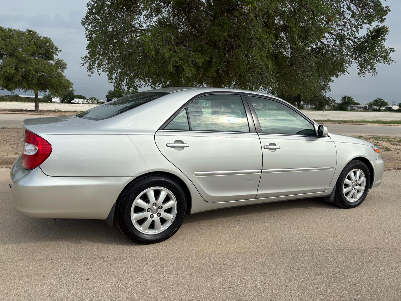 Toyota Camry 4dr Sdn XLE Auto (Natl) 2003