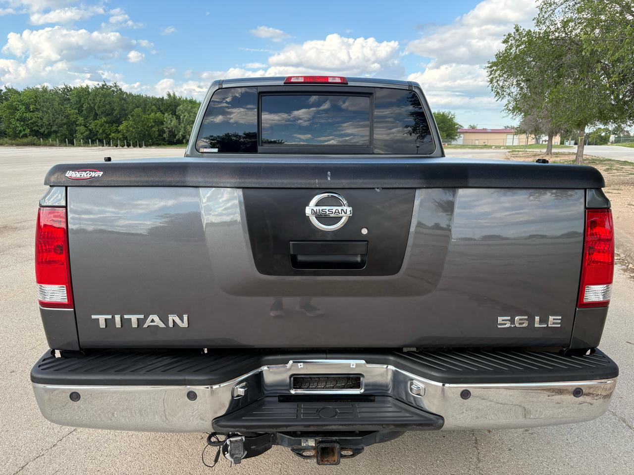 Nissan Titan LE Crew Cab 2WD 2005