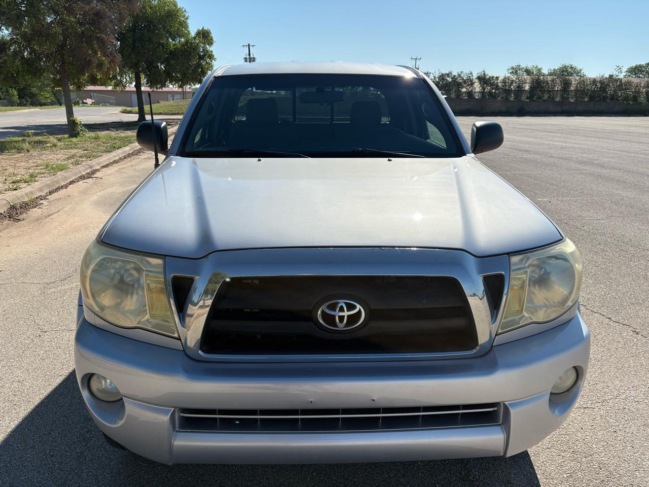 Toyota Tacoma Access 128" PreRunner V6 Auto Natl 2005