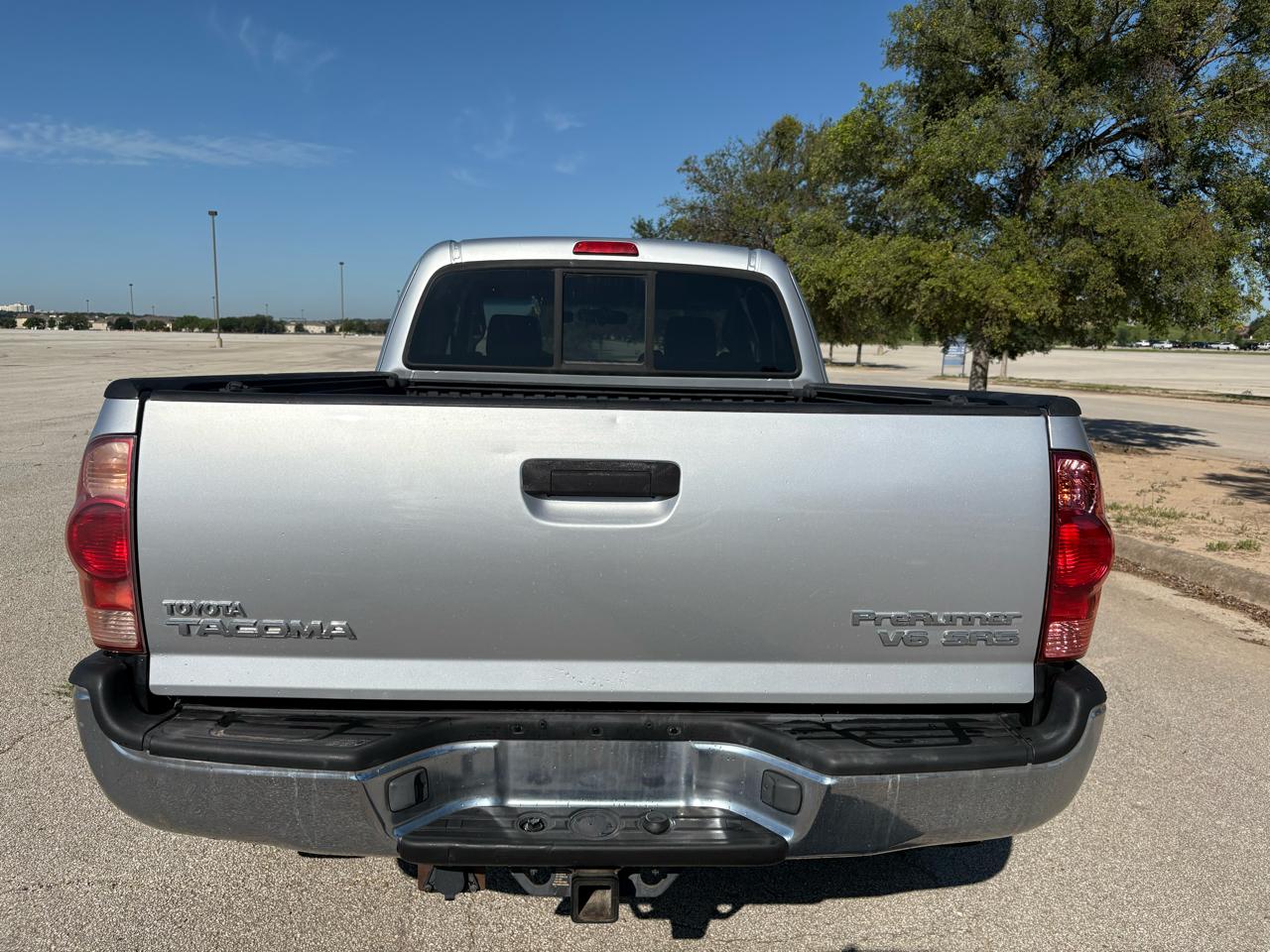 Toyota Tacoma Access 128" PreRunner V6 Auto Natl 2005