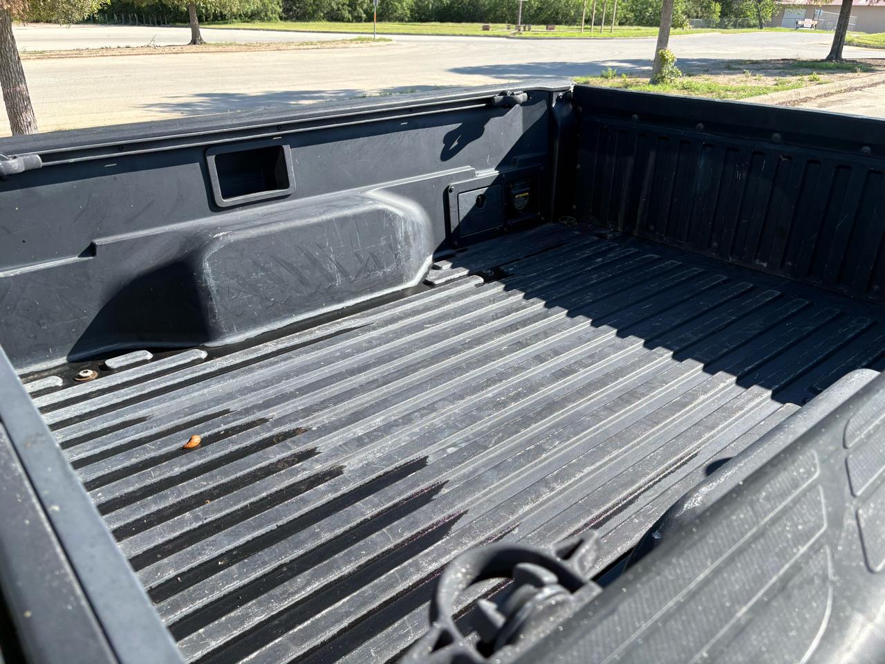 Toyota Tacoma Access 128" PreRunner V6 Auto Natl 2005