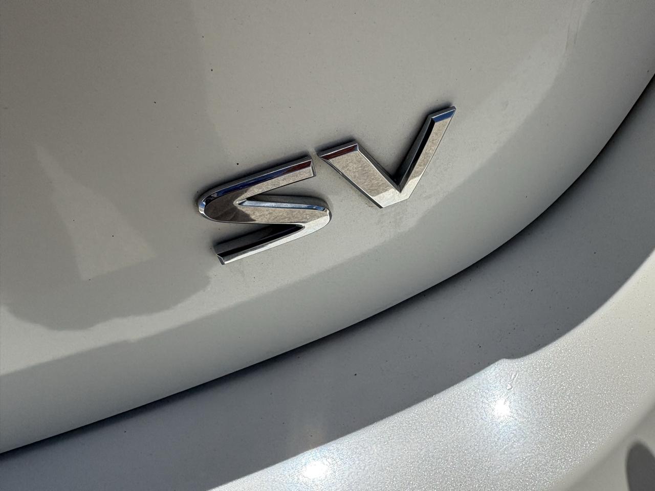 Nissan Rogue FWD 4dr SV 2011