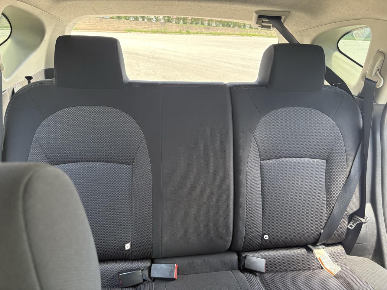 Nissan Rogue FWD 4dr SV 2011