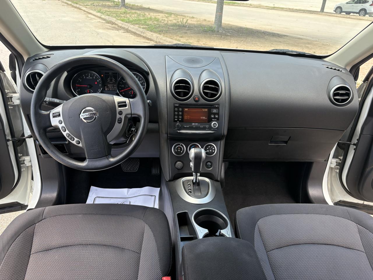 Nissan Rogue FWD 4dr SV 2011