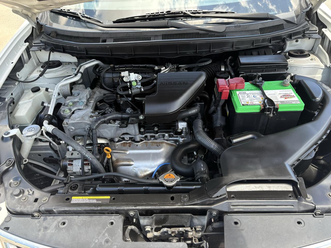 Nissan Rogue FWD 4dr SV 2011