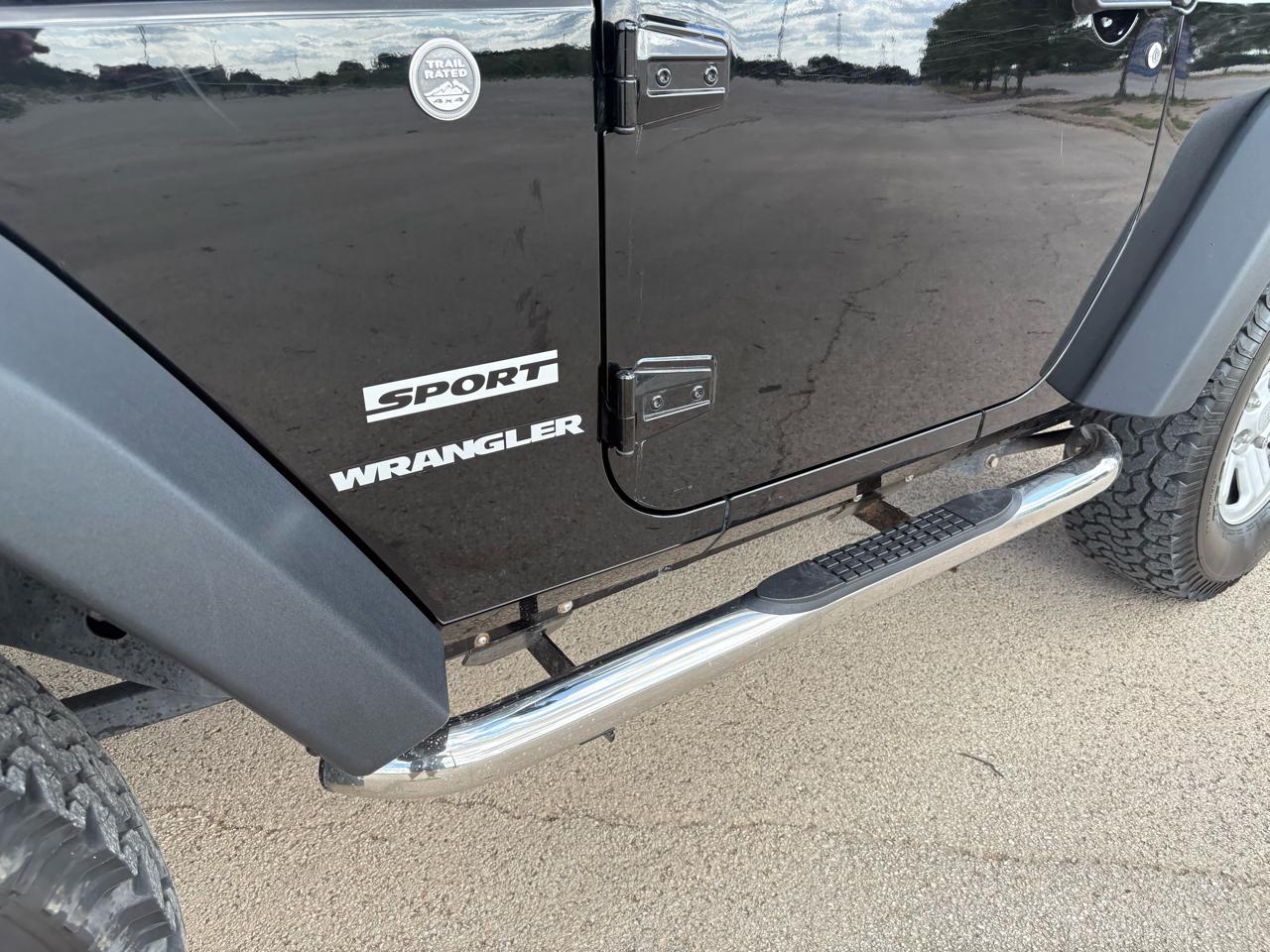 Jeep Wrangler 4WD 2dr Sport 2010