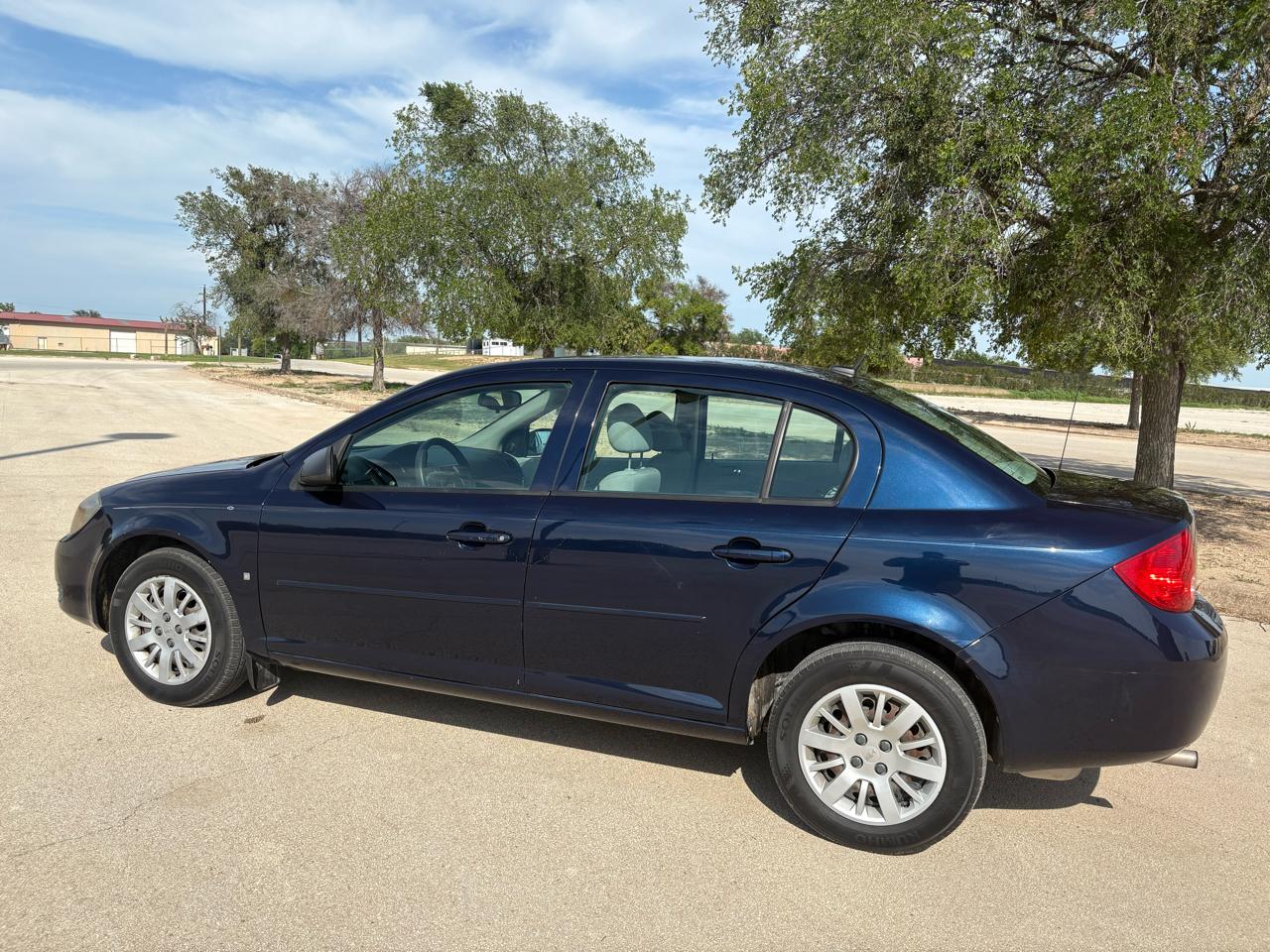 Chevrolet Cobalt 4dr Sdn LS 2009