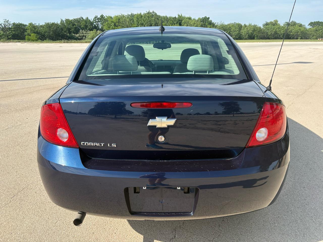 Chevrolet Cobalt 4dr Sdn LS 2009