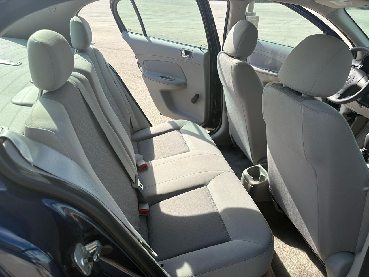 Chevrolet Cobalt 4dr Sdn LS 2009