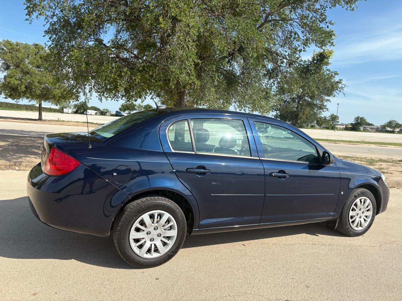 Chevrolet Cobalt 4dr Sdn LS 2009