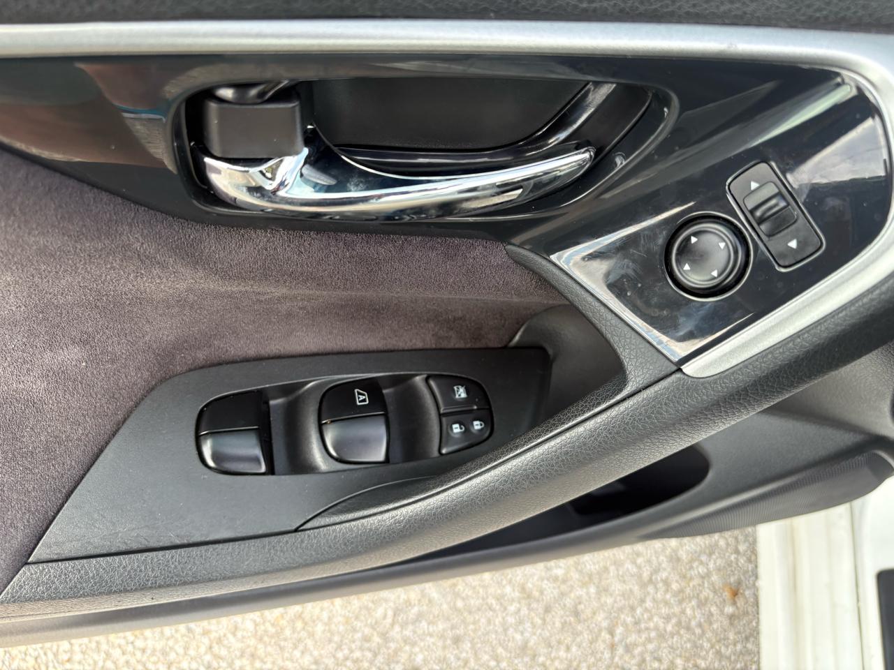 Nissan Altima 4dr Sdn I4 2.5 S 2013