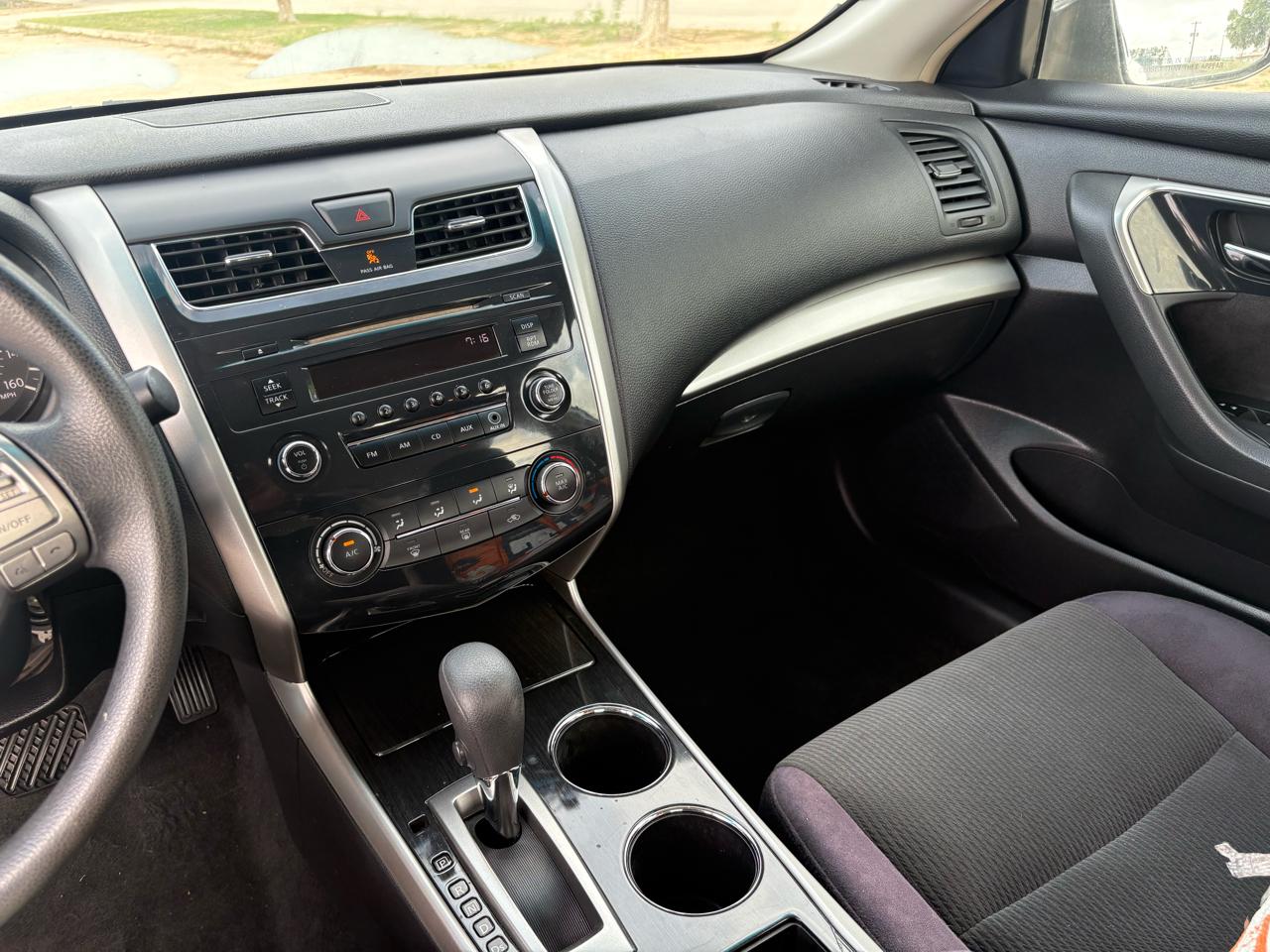 Nissan Altima 4dr Sdn I4 2.5 S 2013