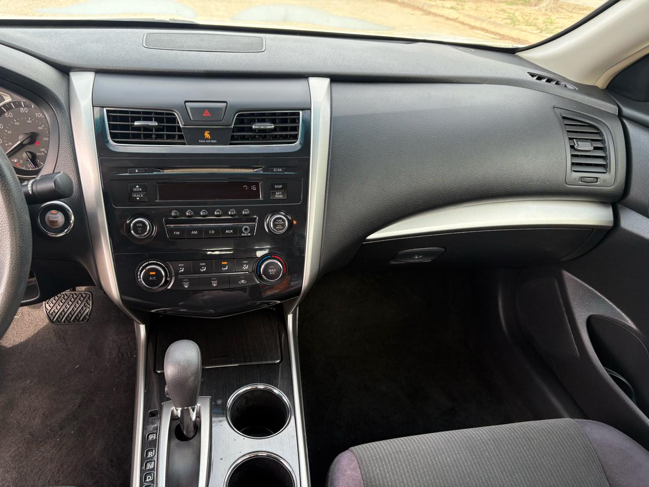 Nissan Altima 4dr Sdn I4 2.5 S 2013