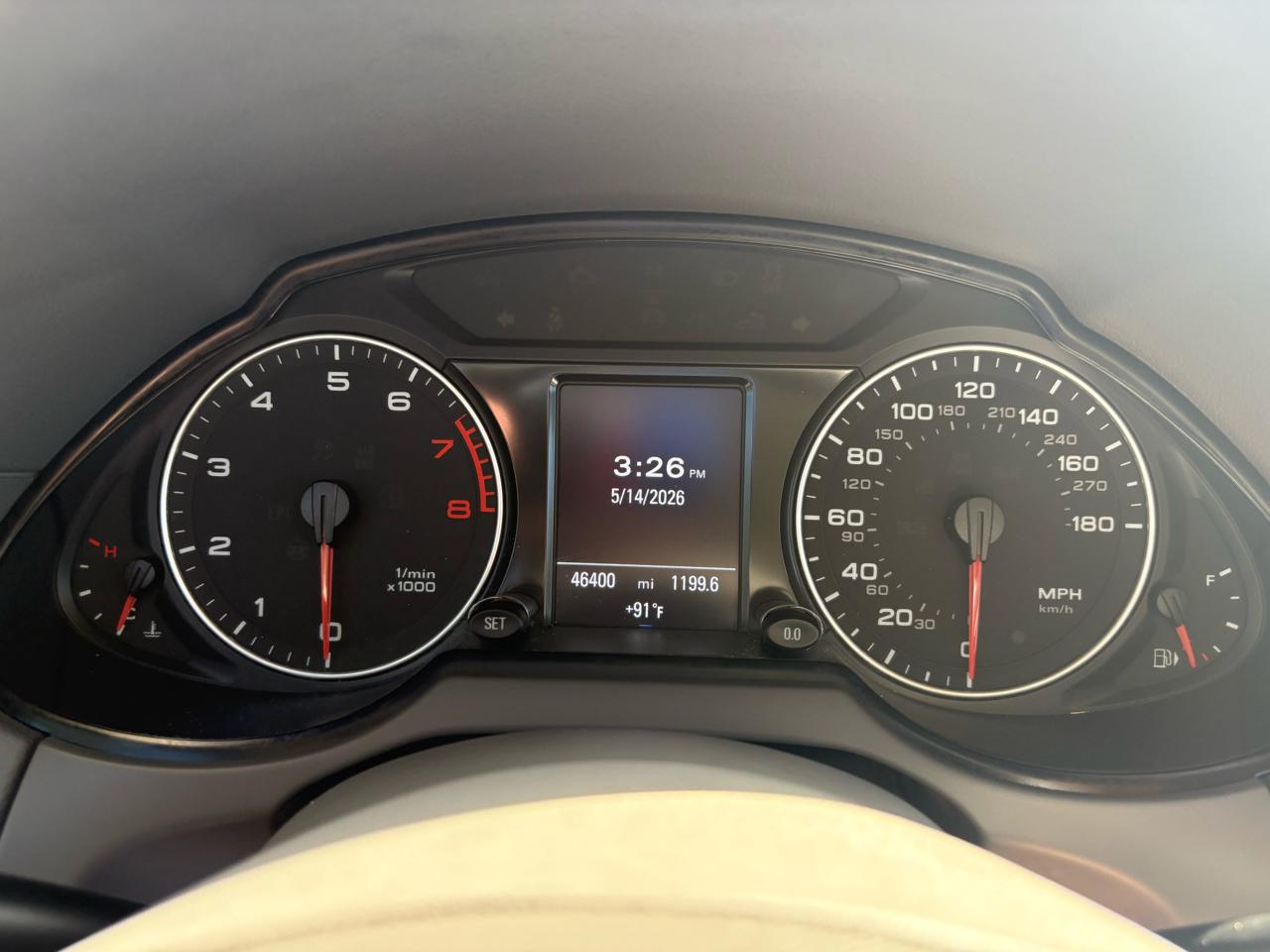 Audi Q5 quattro 4dr 2.0T Premium Plus 2011