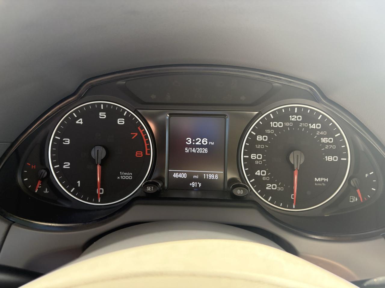 Audi Q5 quattro 4dr 2.0T Premium Plus 2011