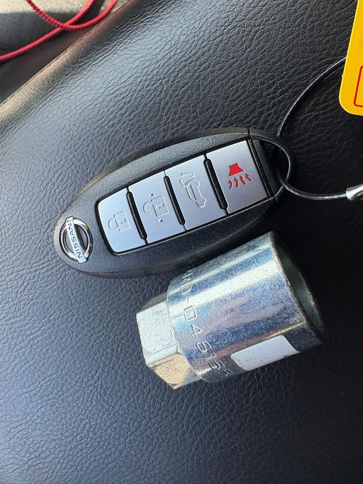Nissan Murano  2012