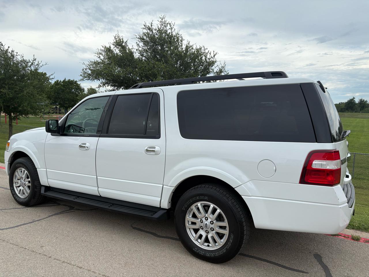 Ford Expedition EL  2013
