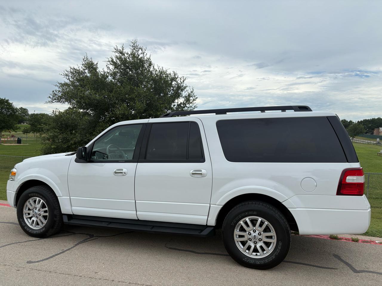 Ford Expedition EL  2013