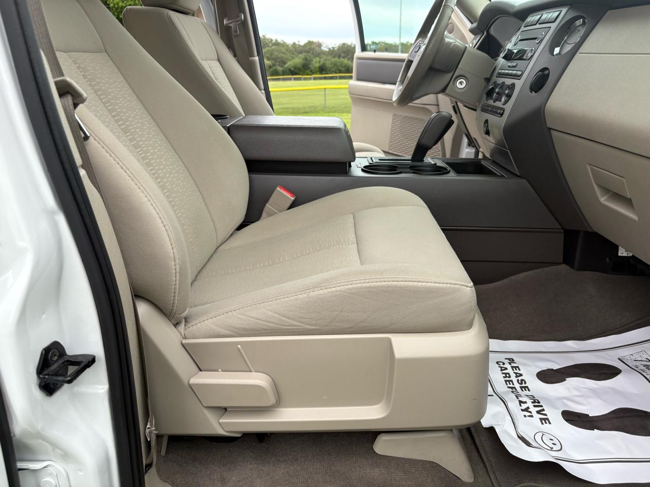 Ford Expedition EL  2013
