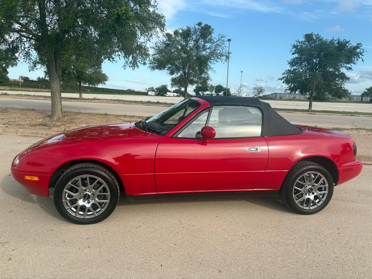 Mazda MX5 Miata  1996