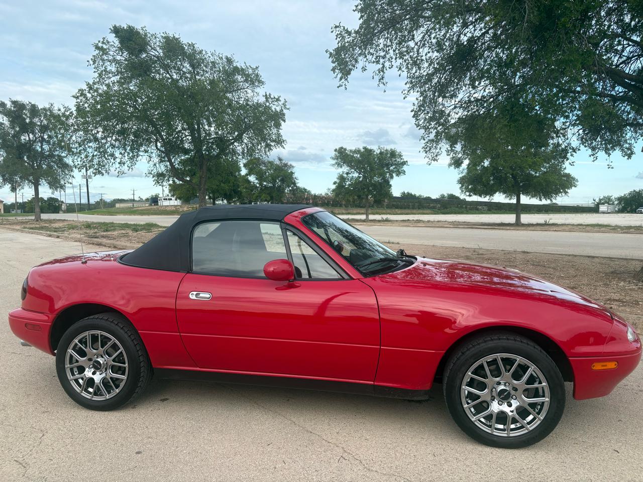 Mazda MX5 Miata  1996