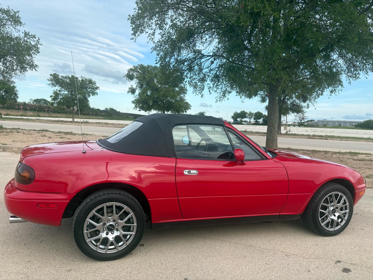 Mazda MX5 Miata  1996