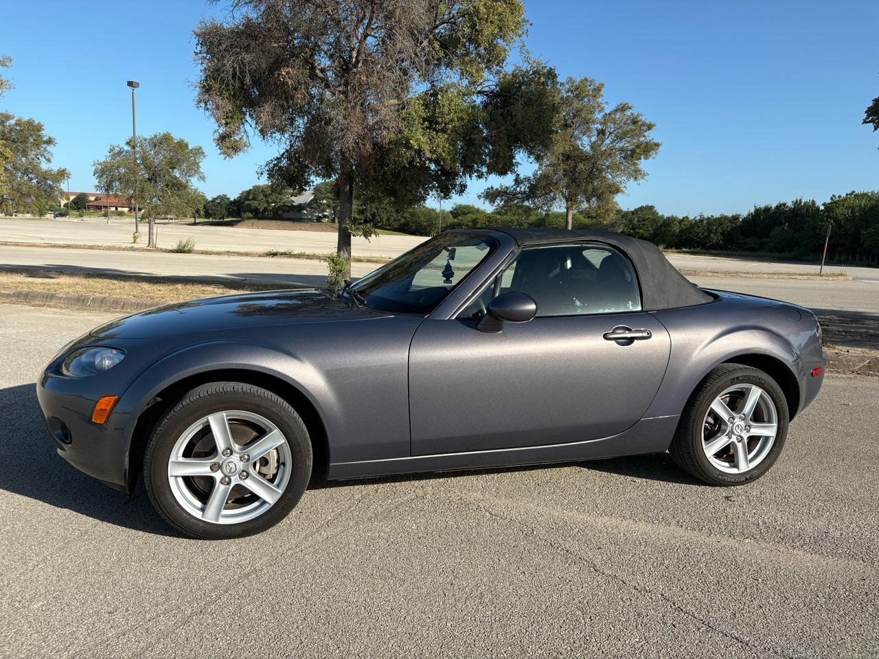 Mazda MX-5 Miata  2007