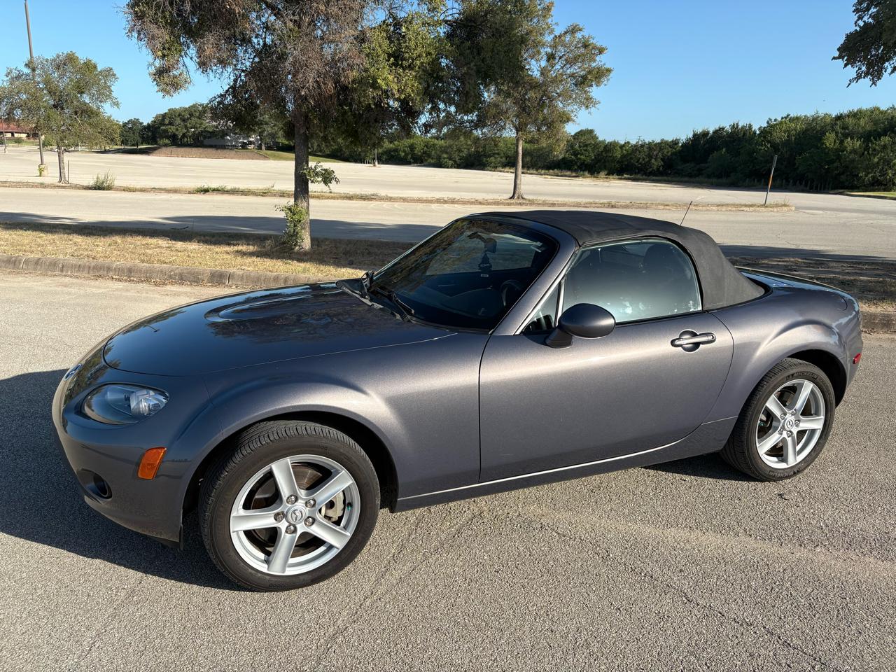 Mazda MX-5 Miata  2007