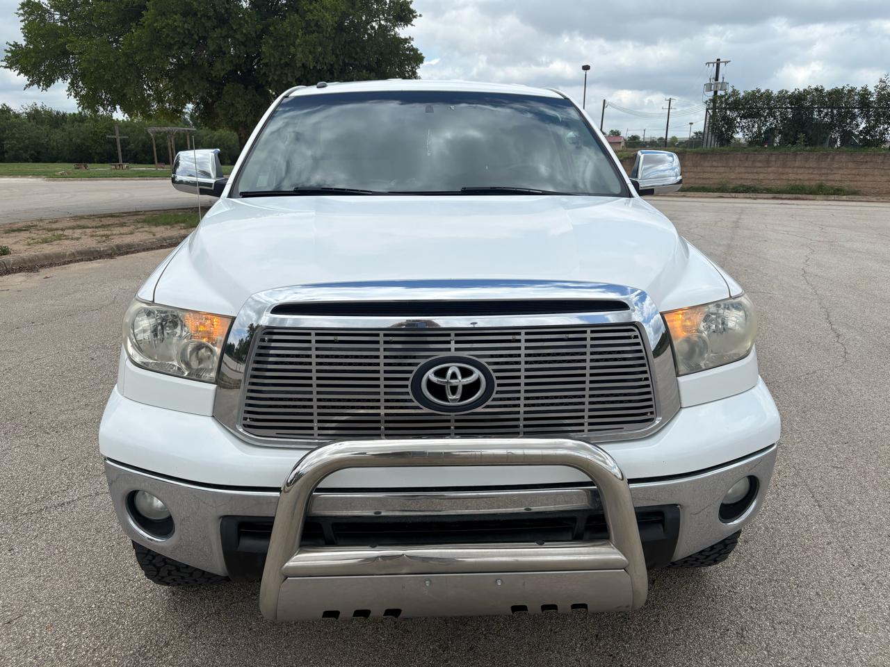 Toyota Tundra 2WD Truck  2010