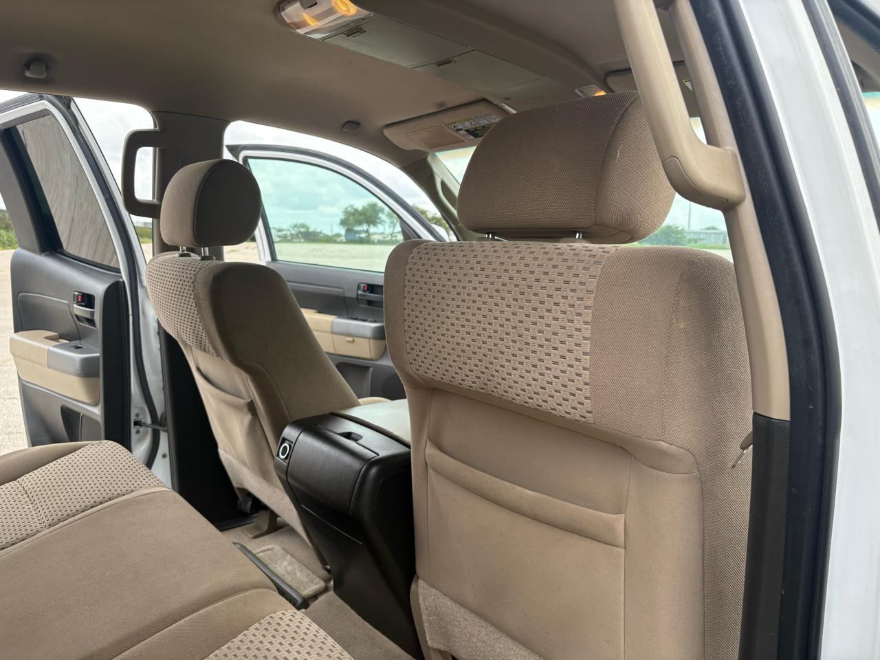 Toyota Tundra 2WD Truck  2010