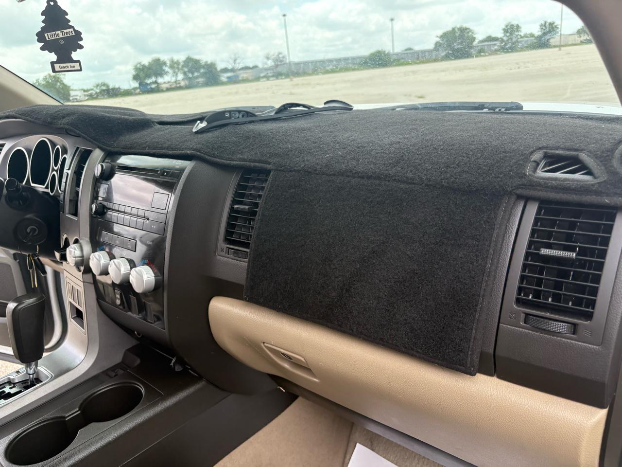 Toyota Tundra 2WD Truck  2010