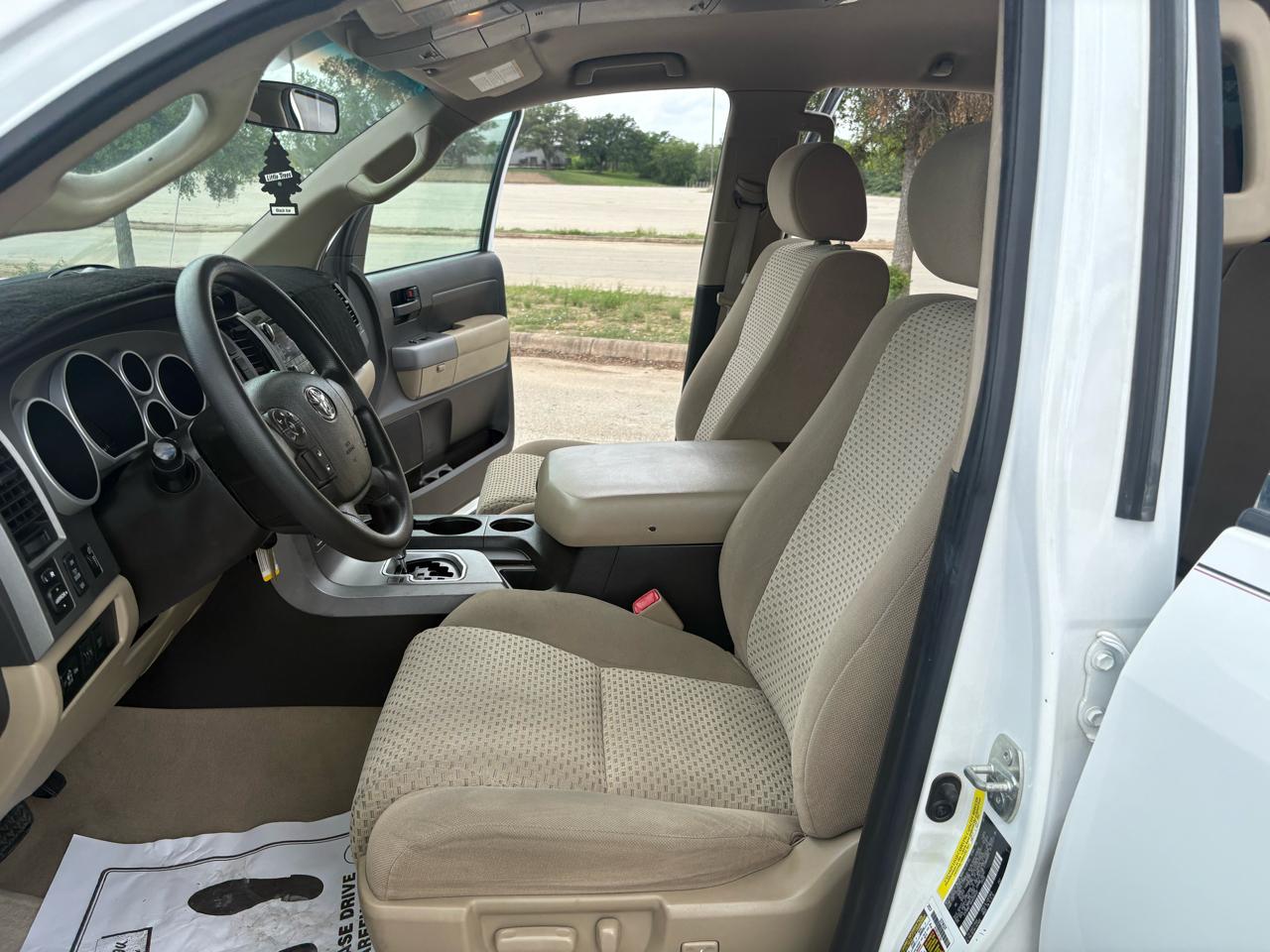 Toyota Tundra 2WD Truck  2010