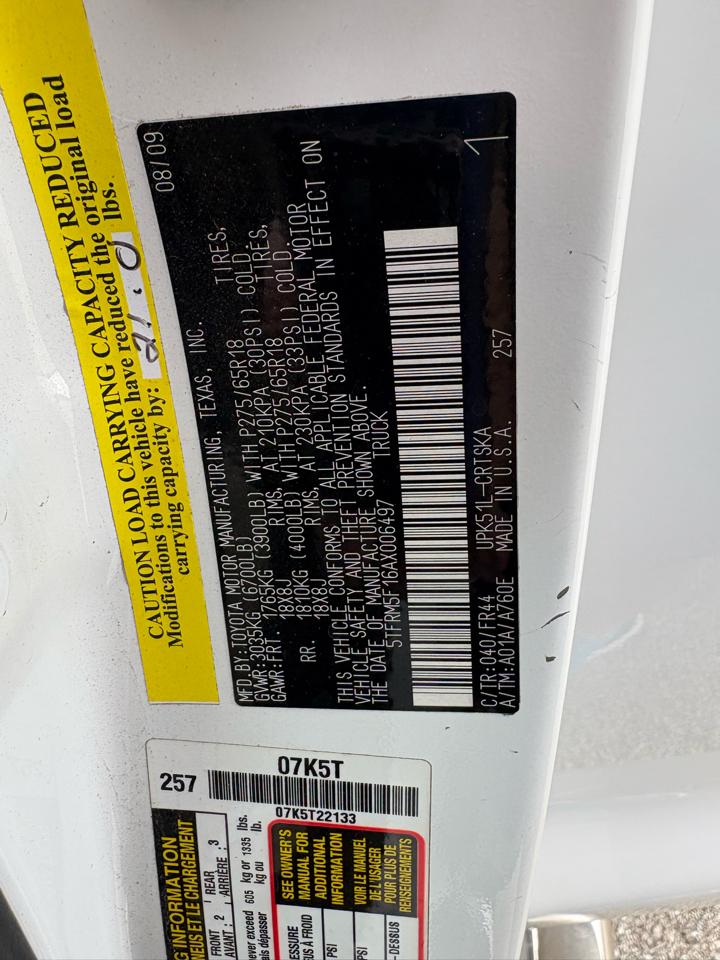 Toyota Tundra 2WD Truck  2010