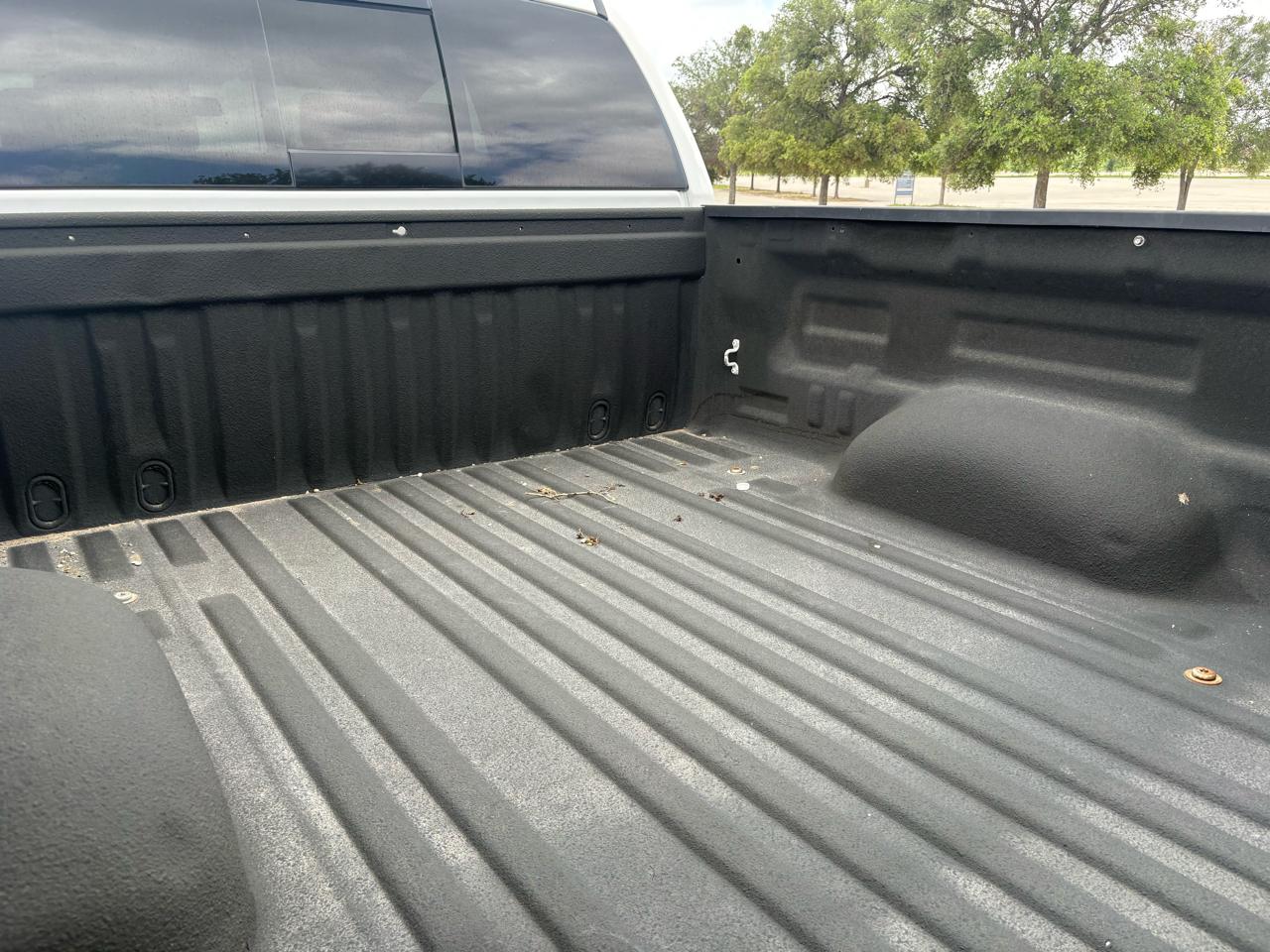 Toyota Tundra 2WD Truck  2010