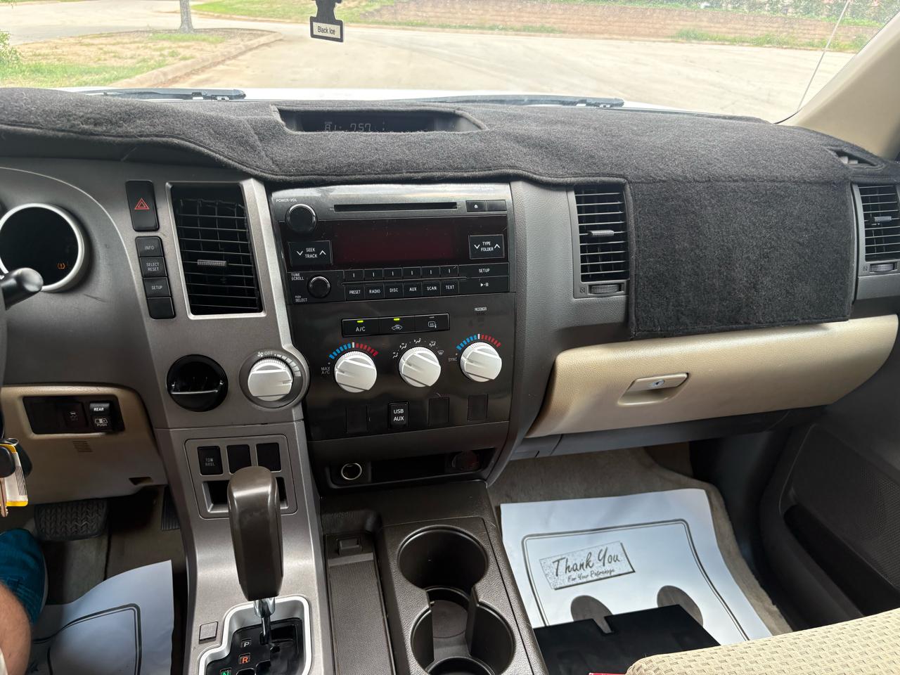 Toyota Tundra 2WD Truck  2010