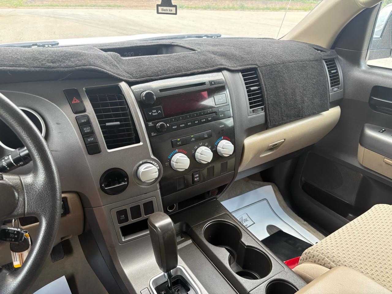 Toyota Tundra 2WD Truck  2010