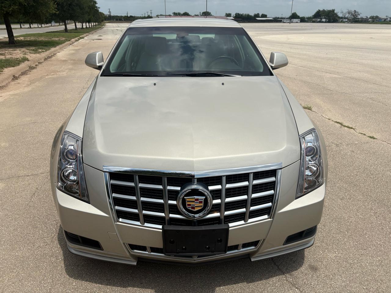 Cadillac CTS Sedan 4dr Sdn 3.0L Luxury RWD 2013