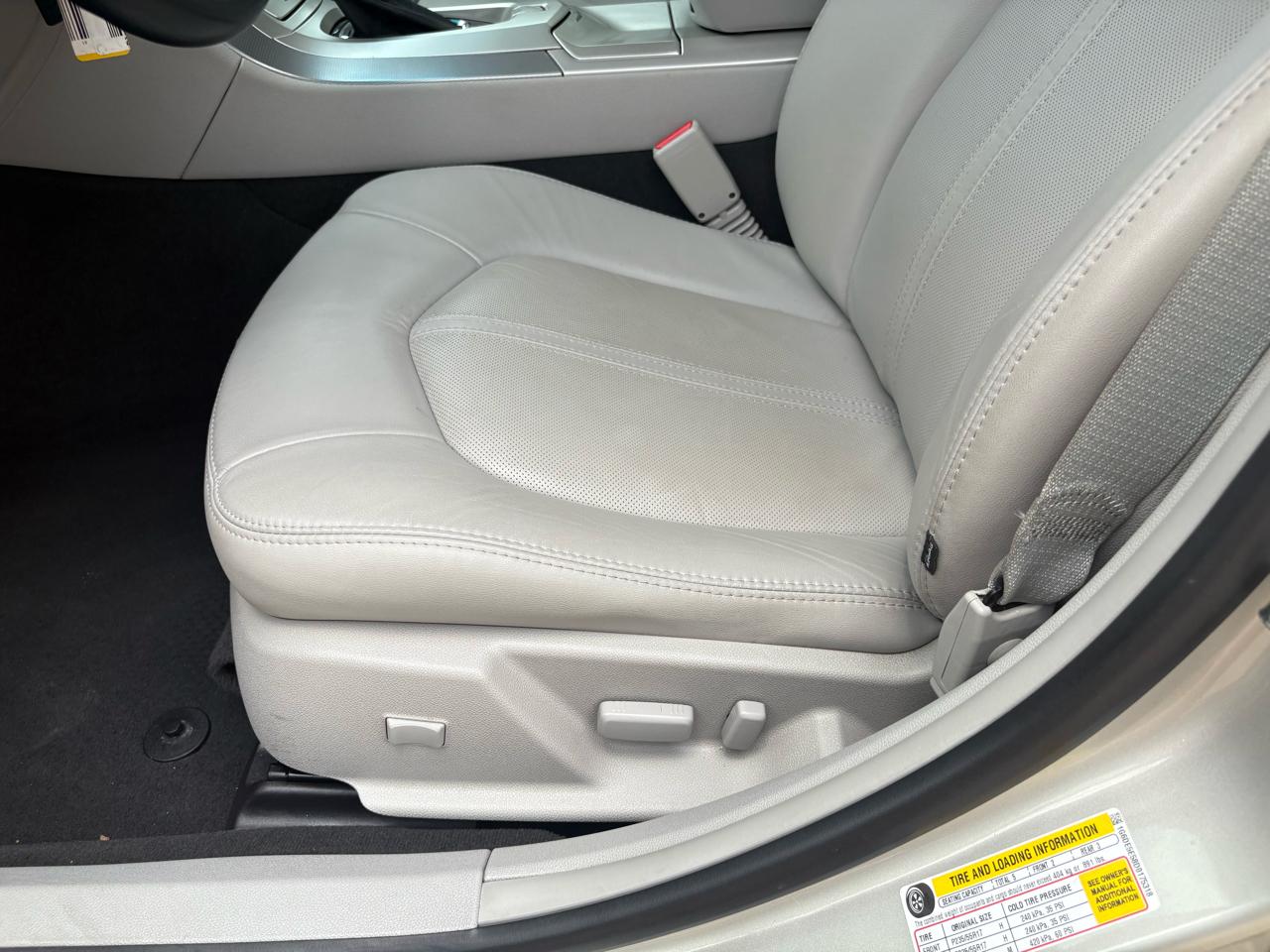 Cadillac CTS Sedan 4dr Sdn 3.0L Luxury RWD 2013