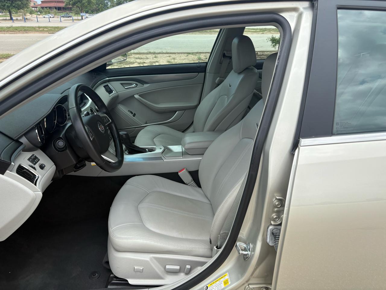 Cadillac CTS Sedan 4dr Sdn 3.0L Luxury RWD 2013