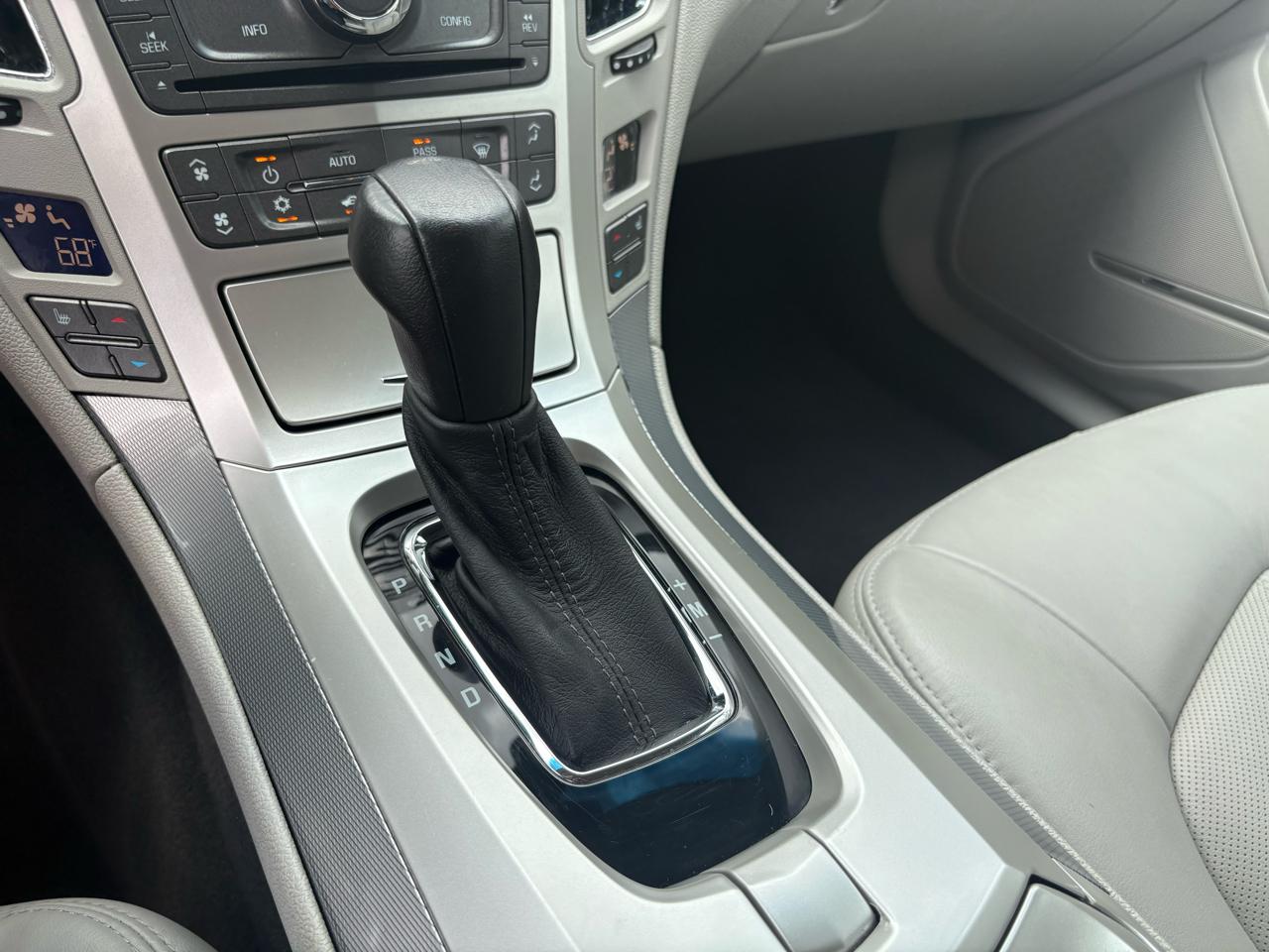 Cadillac CTS Sedan 4dr Sdn 3.0L Luxury RWD 2013