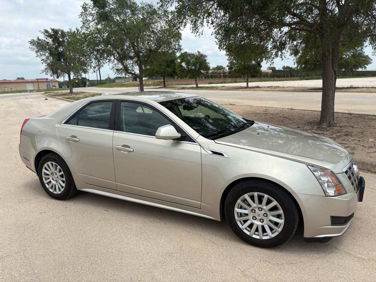 Cadillac CTS Sedan 4dr Sdn 3.0L Luxury RWD 2013