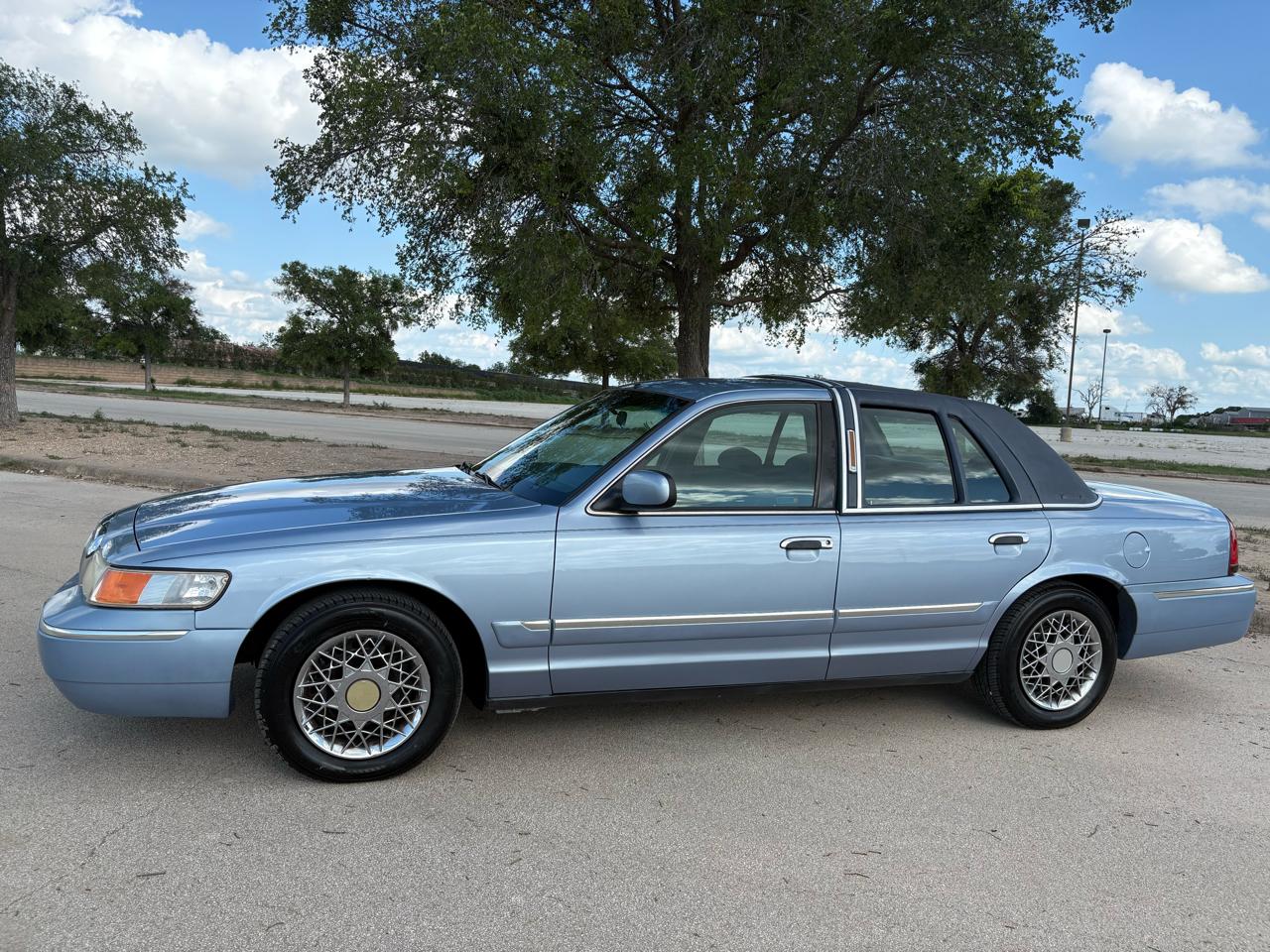 Mercury Grand Marquis 4dr Sdn GS 1998