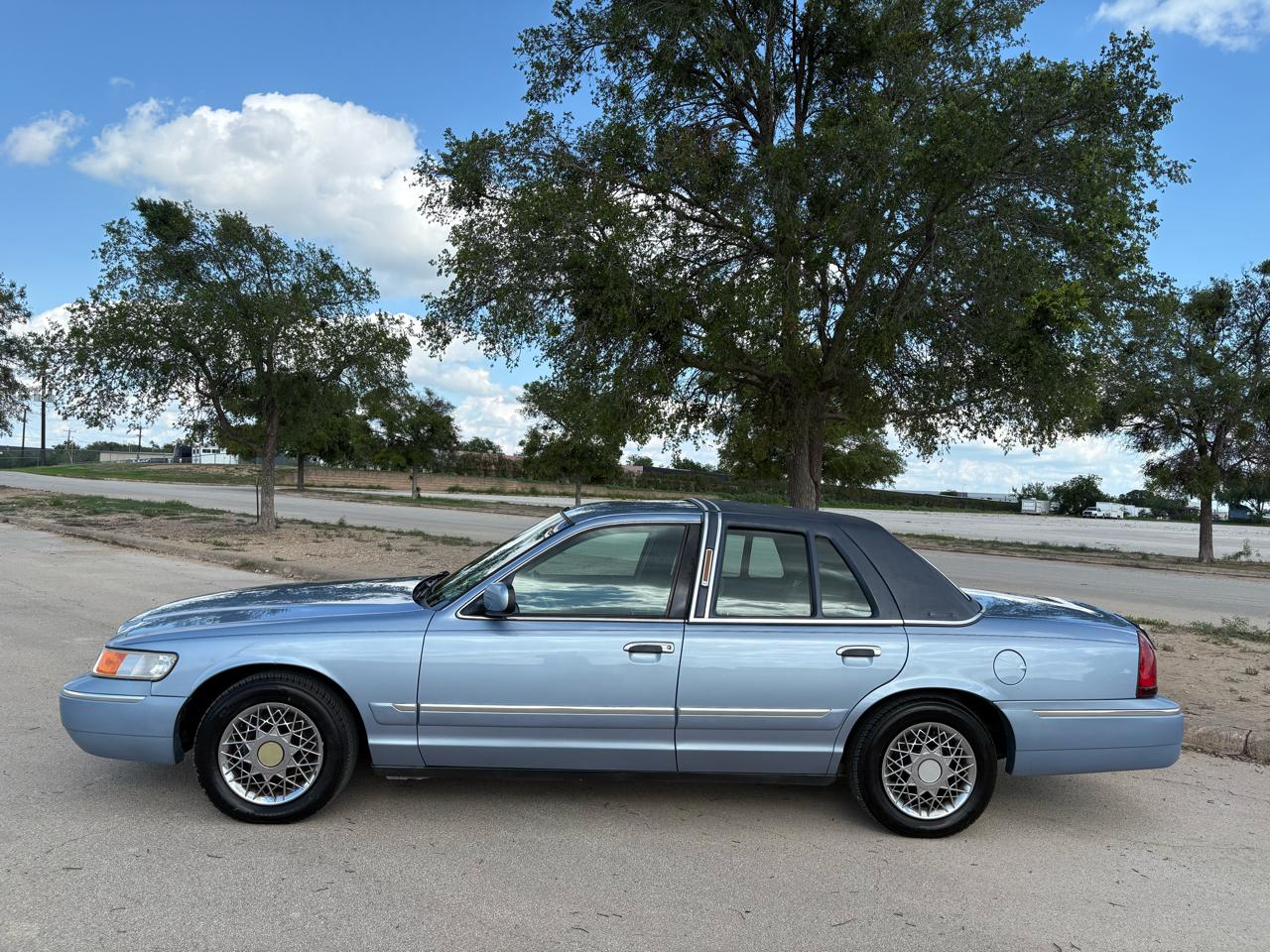 Mercury Grand Marquis 4dr Sdn GS 1998