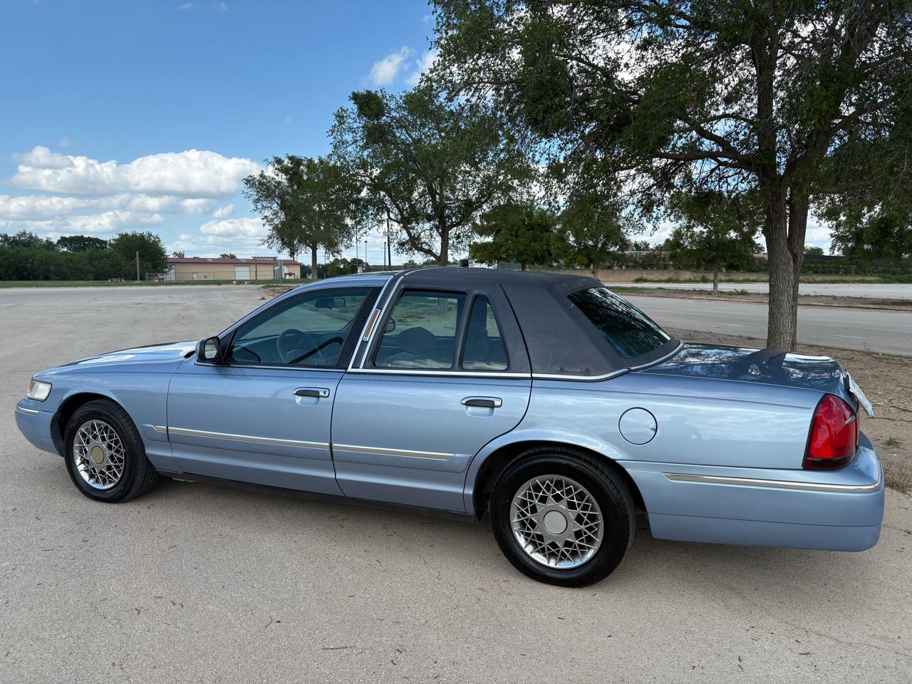 Mercury Grand Marquis 4dr Sdn GS 1998